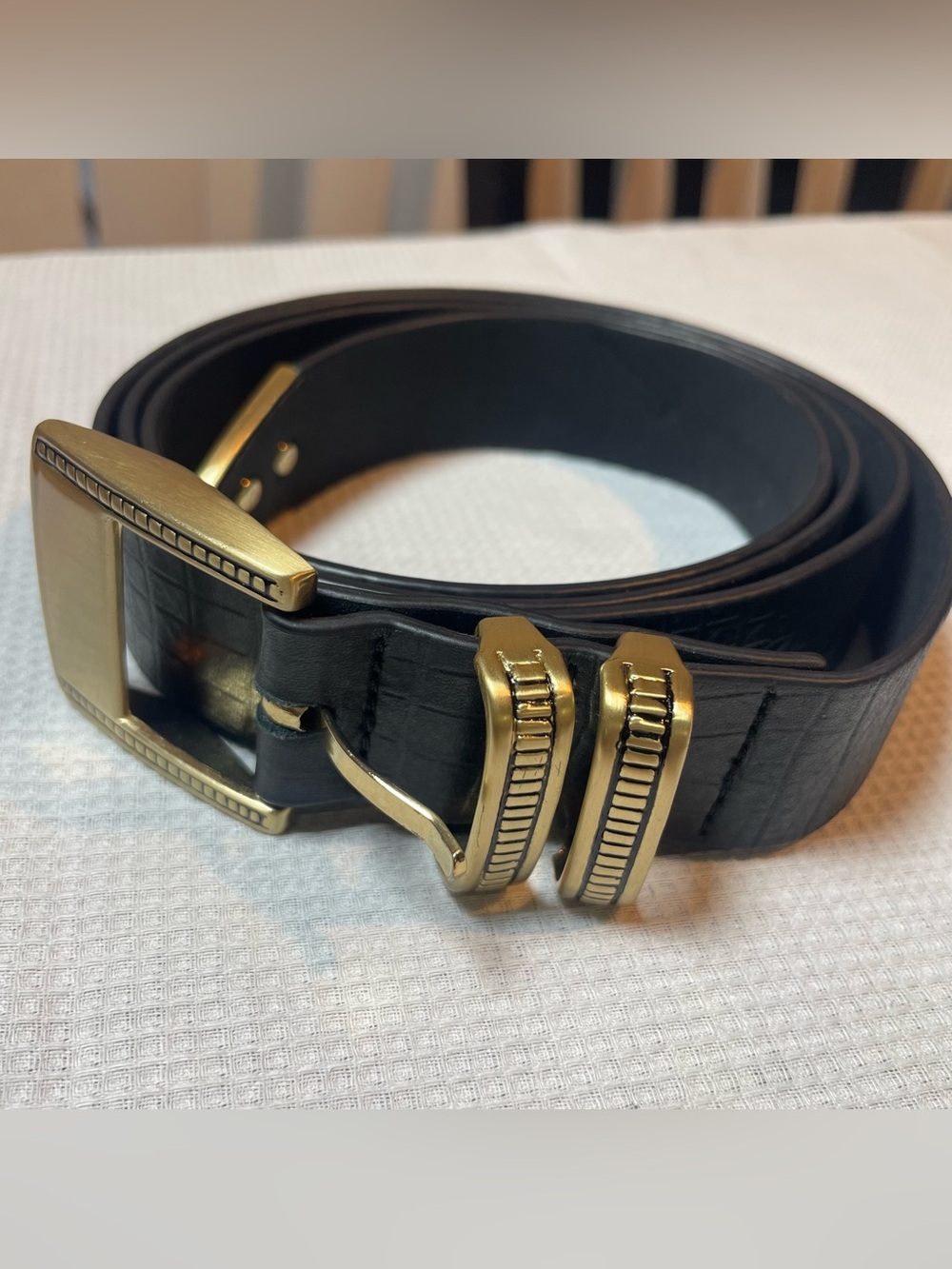 LoveStrength Black Crocodile
Adjustable Dress Belt Gold Tone Buckle
Size P/S